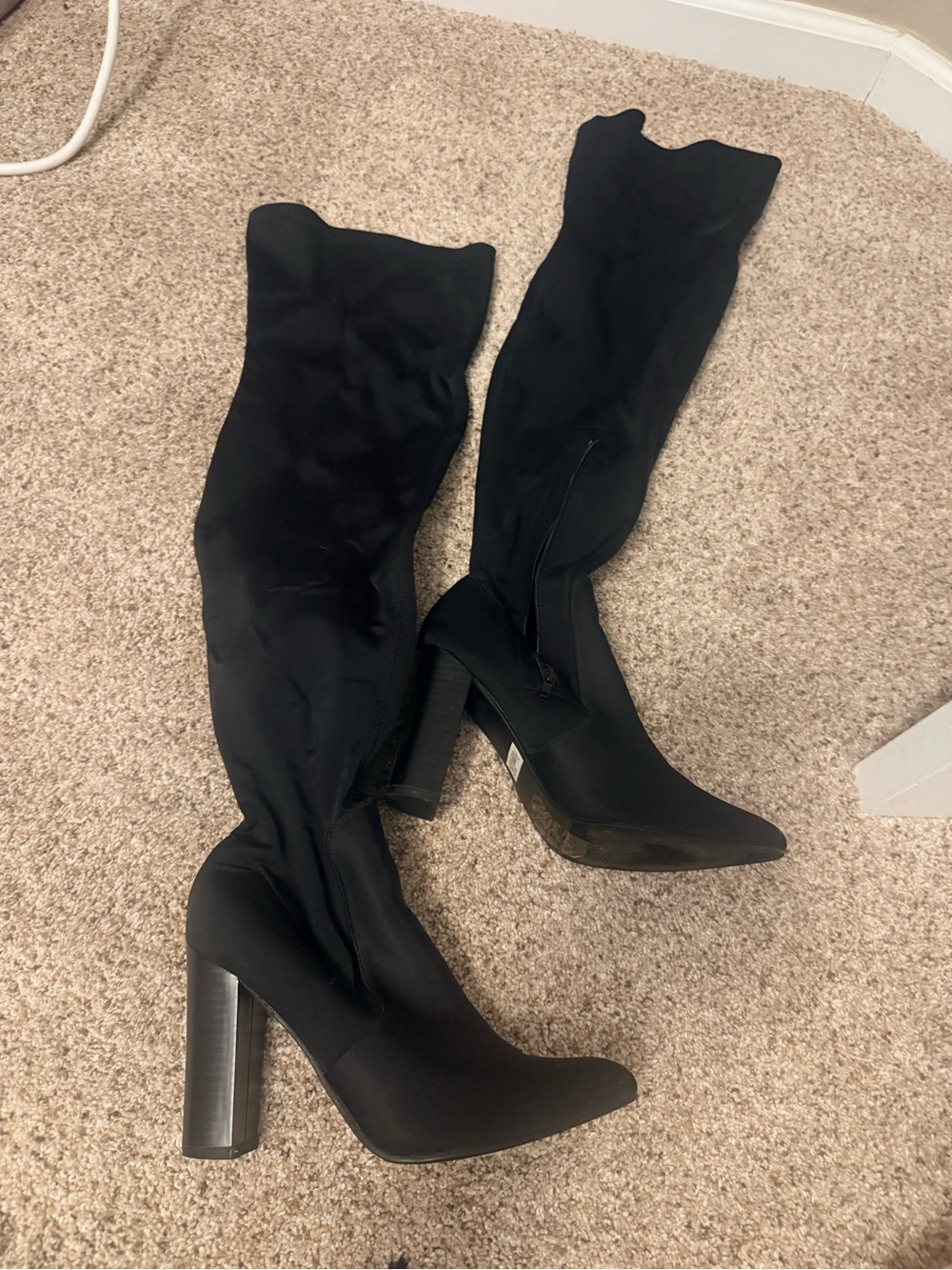 Yoki Black Over-The-Knee Stretch Block Heel Boots